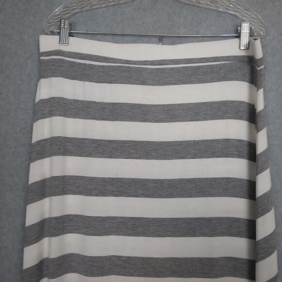 New York & Co | Soho Street Striped Knit Maxi Skirt Front Slit Gray White | Sz L - Picture 5 of 9